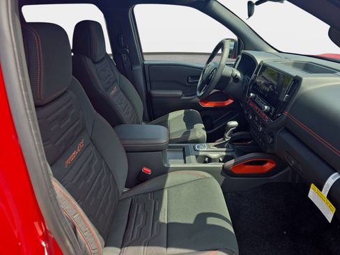 New 2026 Nissan Frontier PRO-4X w/ Tow Package AWD/4WD image 10