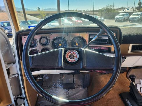 Used 1987 Chevrolet Blazer 4WD image 37