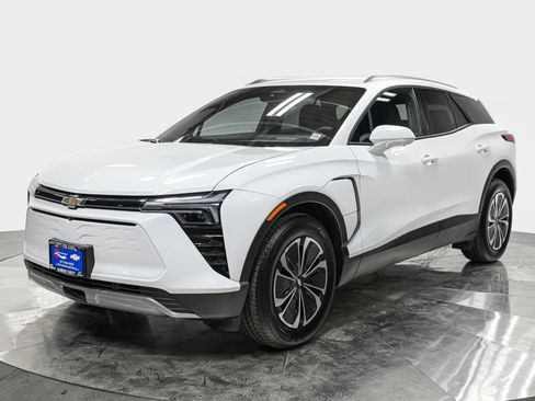 Used 2024 Chevrolet Blazer EV LT AWD/4WD image 1