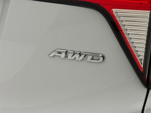 Used 2021 Honda HR-V EX image 10