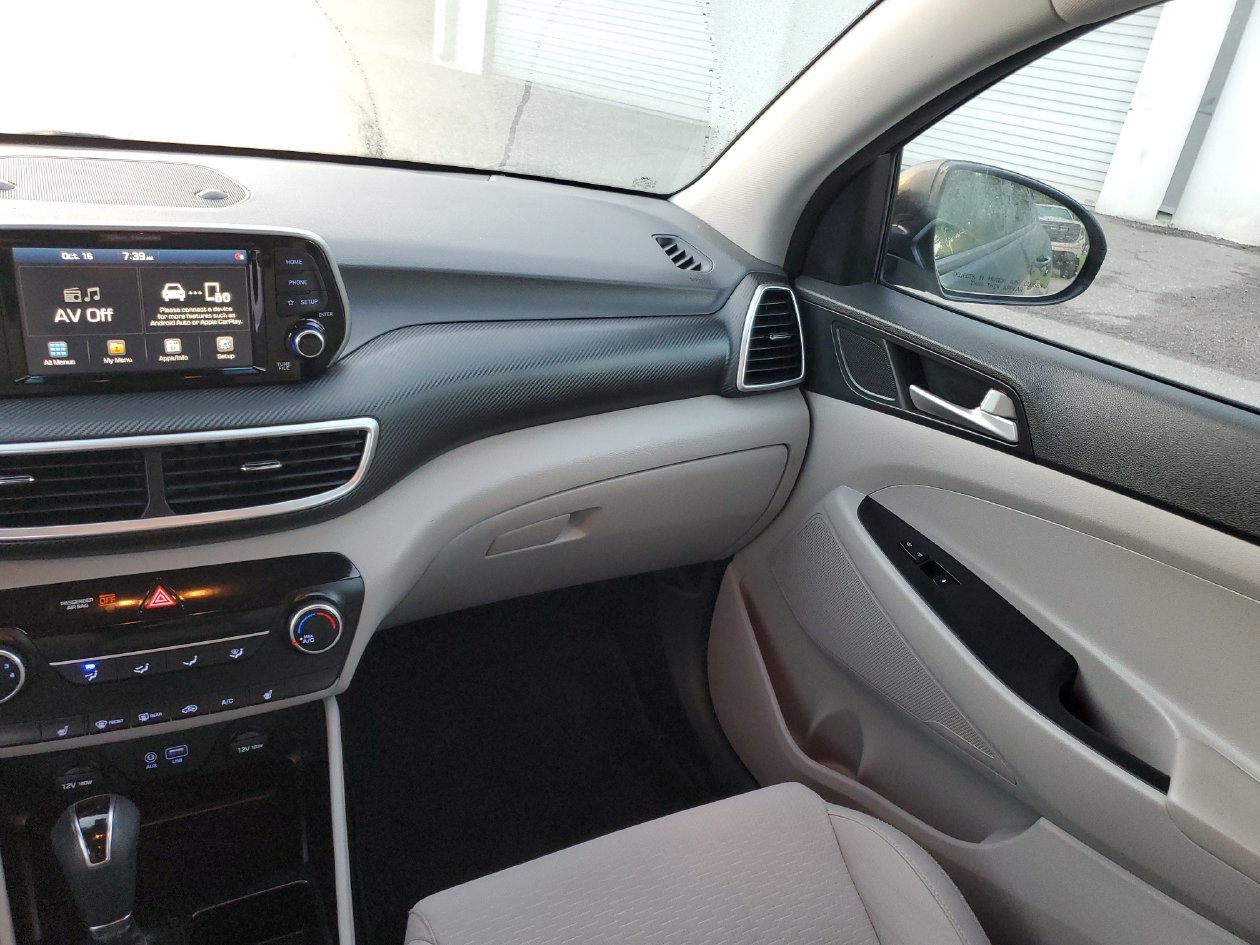 Used 2021 Hyundai Tucson Value AWD/4WD image 15
