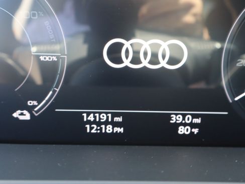 Used 2020 Audi e-tron Premium Plus AWD/4WD image 13