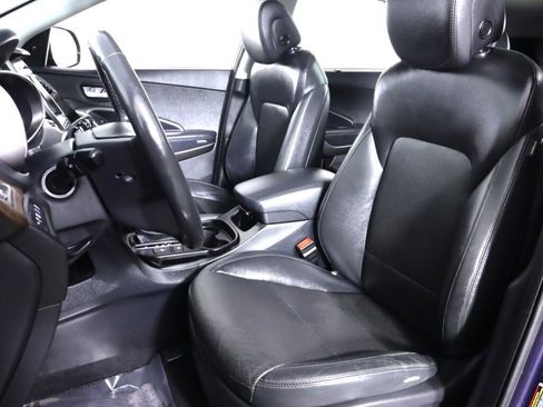 Used 2018 Hyundai Santa Fe SE w/ Cargo Package image 36