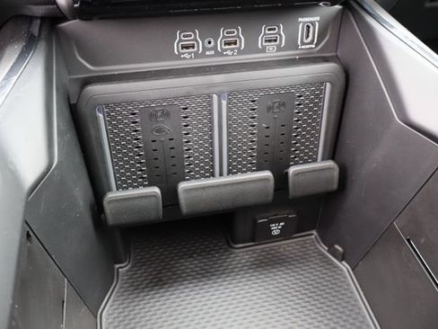 Used 2026 RAM 1500 Laramie w/ Night Edition AWD/4WD image 26