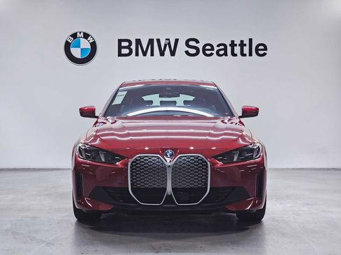 New 2025 BMW i4 xDrive40i image 6