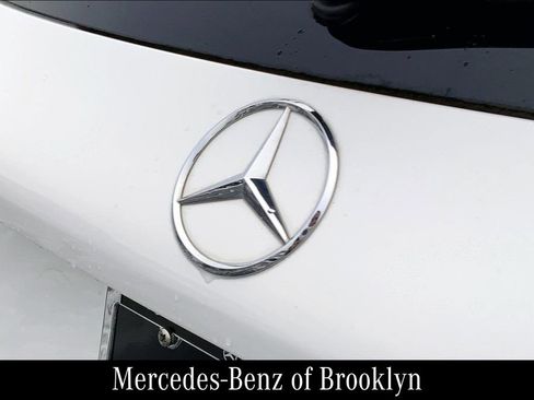 Certified 2021 Mercedes-Benz GLC 300 4MATIC image 33