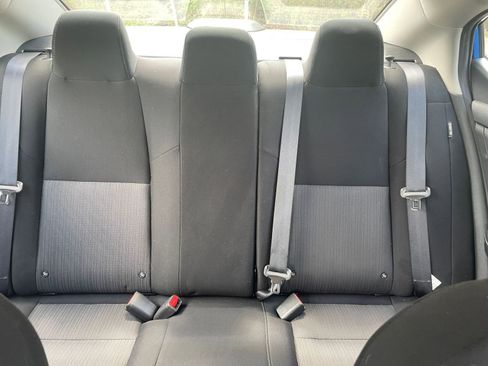 Used 2025 Nissan Sentra SV image 36