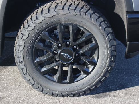 New 2026 Chevrolet Silverado 2500 LT w/ Trail Boss Package image 9