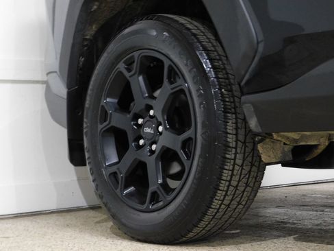 Used 2020 Toyota RAV4 TRD Off-Road w/ TRD Off-Road Weather Package AWD/4WD image 9
