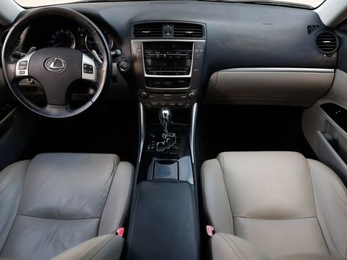 Used 2011 Lexus IS 250 image 2