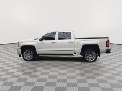 Used 2018 GMC Sierra 1500 Denali w/ Denali Ultimate Package image 42