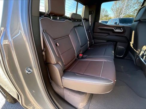 Used 2024 GMC Sierra 1500 Denali w/ Technology Package image 37