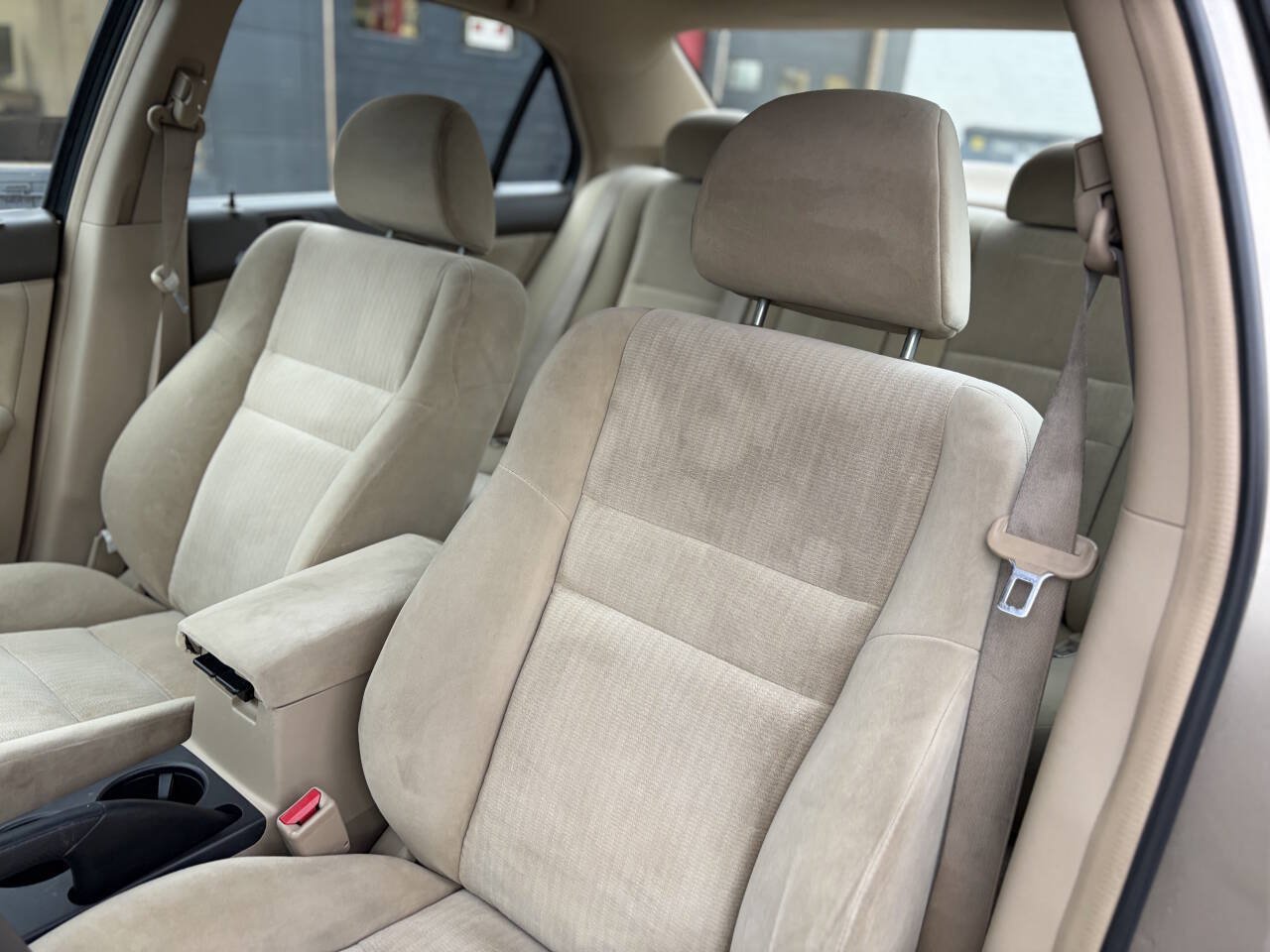 Used 2005 Honda Accord LX image 13