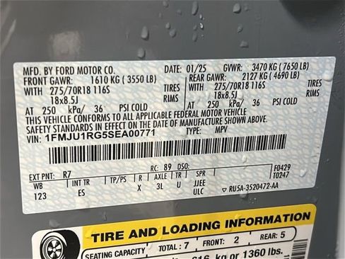 Used 2025 Ford Expedition Tremor image 31