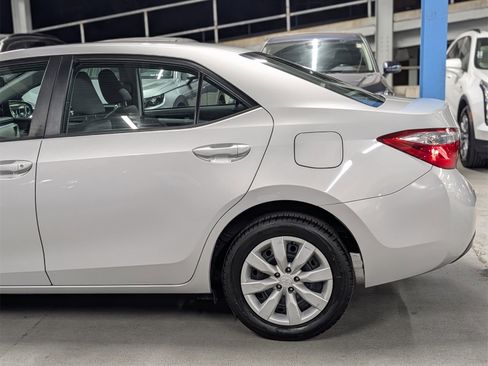Used 2016 Toyota Corolla S image 10