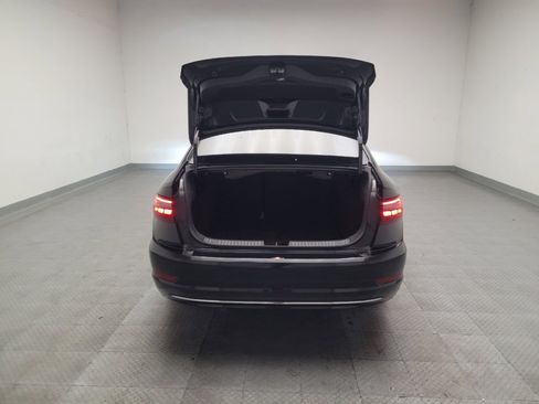 Used 2021 Volkswagen Jetta SE w/ SE Cold Weather Package FWD image 29