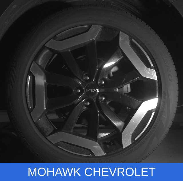 Used 2024 Kia Telluride EX w/ EX Captain's Chair Package FWD image 27