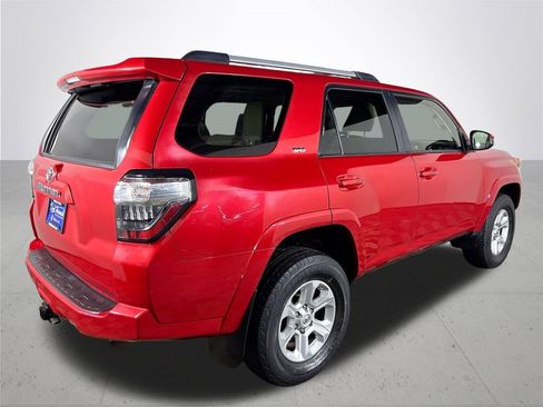 Used 2019 Toyota 4Runner SR5 image 6