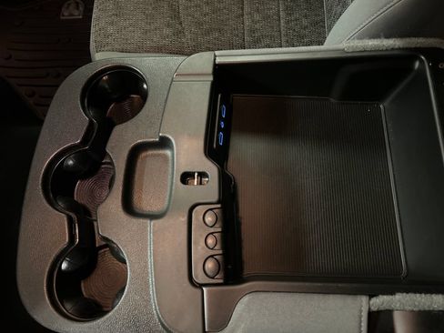 Used 2019 RAM 1500 Big Horn AWD/4WD image 19