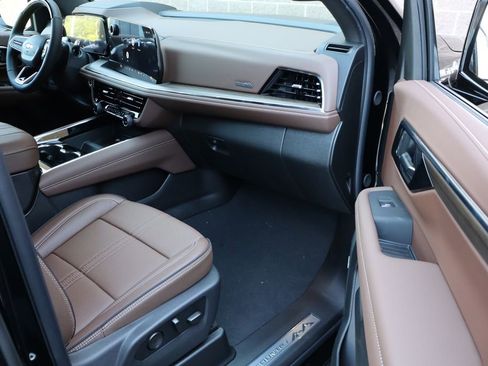 New 2026 Chevrolet Tahoe High Country AWD/4WD image 58