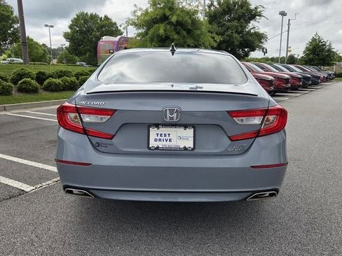 Used 2022 Honda Accord Sport image 5