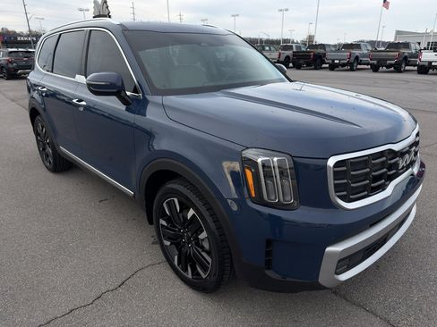Used 2023 Kia Telluride SX image 13
