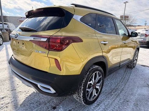 Used 2021 Kia Seltos SX w/ SX Sunroof Package image 5