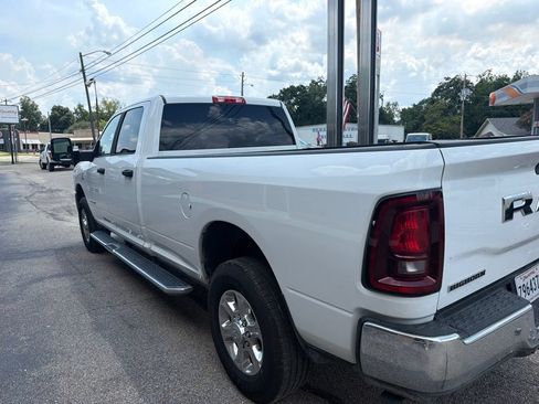 Used 2026 RAM 3500 Big Horn AWD/4WD image 4