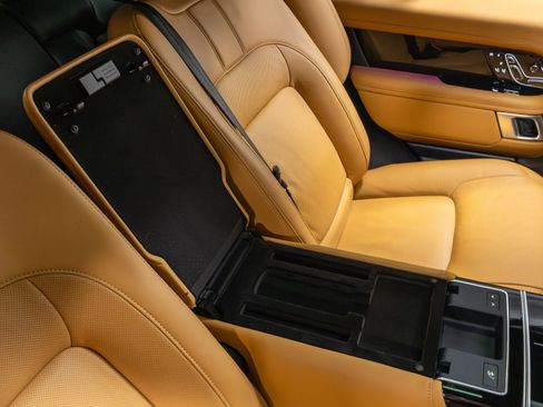 Used 2022 Land Rover Range Rover Autobiography image 75