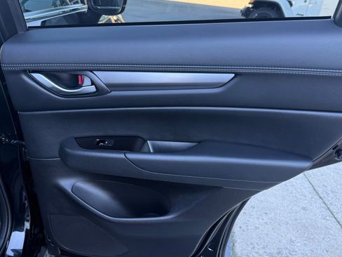 Used 2025 MAZDA CX-5 AWD 2.5 S w/ Preferred Package image 18