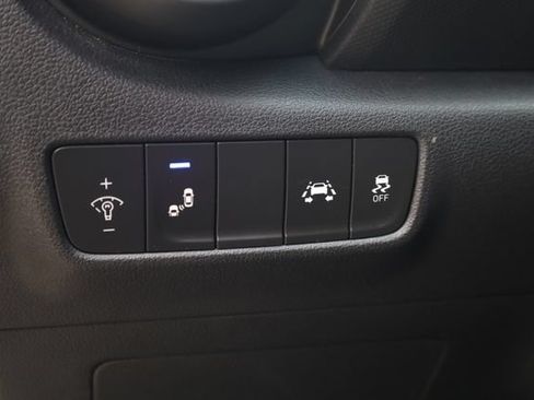 Used 2021 Hyundai Kona SEL FWD image 10