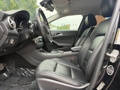 Used 2015 Mercedes-Benz GLA 250 4MATIC image 16