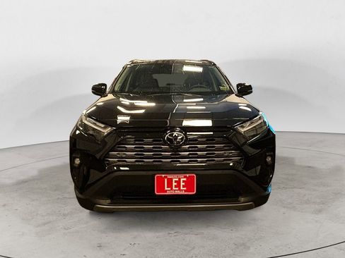 New 2025 Toyota RAV4 Limited image 8