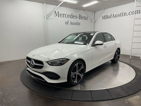 Used 2025 Mercedes-Benz C 300 Sedan image 3
