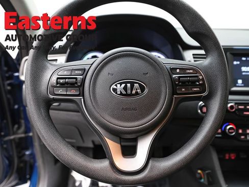 Used 2019 Kia Niro LX image 10