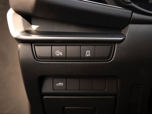 Used 2025 MAZDA MAZDA3 s image 11