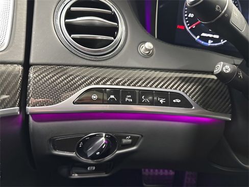 Used 2018 Mercedes-Benz S 63 AMG S 4MATIC Sedan image 16