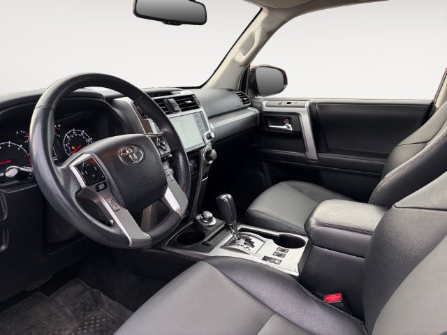 Used 2022 Toyota 4Runner SR5 Premium AWD/4WD image 11