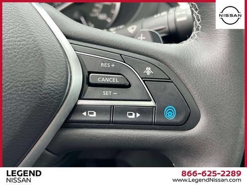 Used 2025 INFINITI QX50 Luxe AWD/4WD image 21