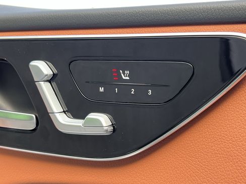 New 2025 Mercedes-Benz C 300 4MATIC Sedan image 33