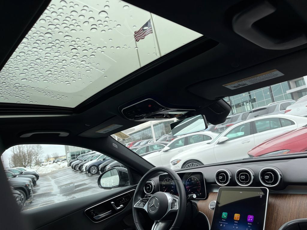 Used 2025 Mercedes-Benz C 300 4MATIC Sedan image 19