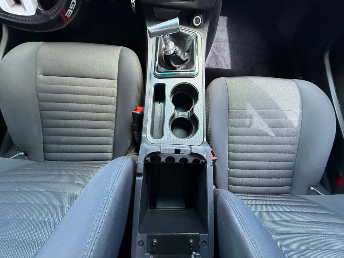 Used 2013 Dodge Challenger R/T RWD image 44