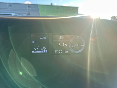 Used 2017 Subaru Forester 2.5i Touring w/ Rugged Package #2 image 12