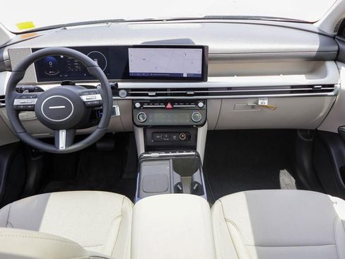 New 2026 Hyundai Tucson Limited image 6