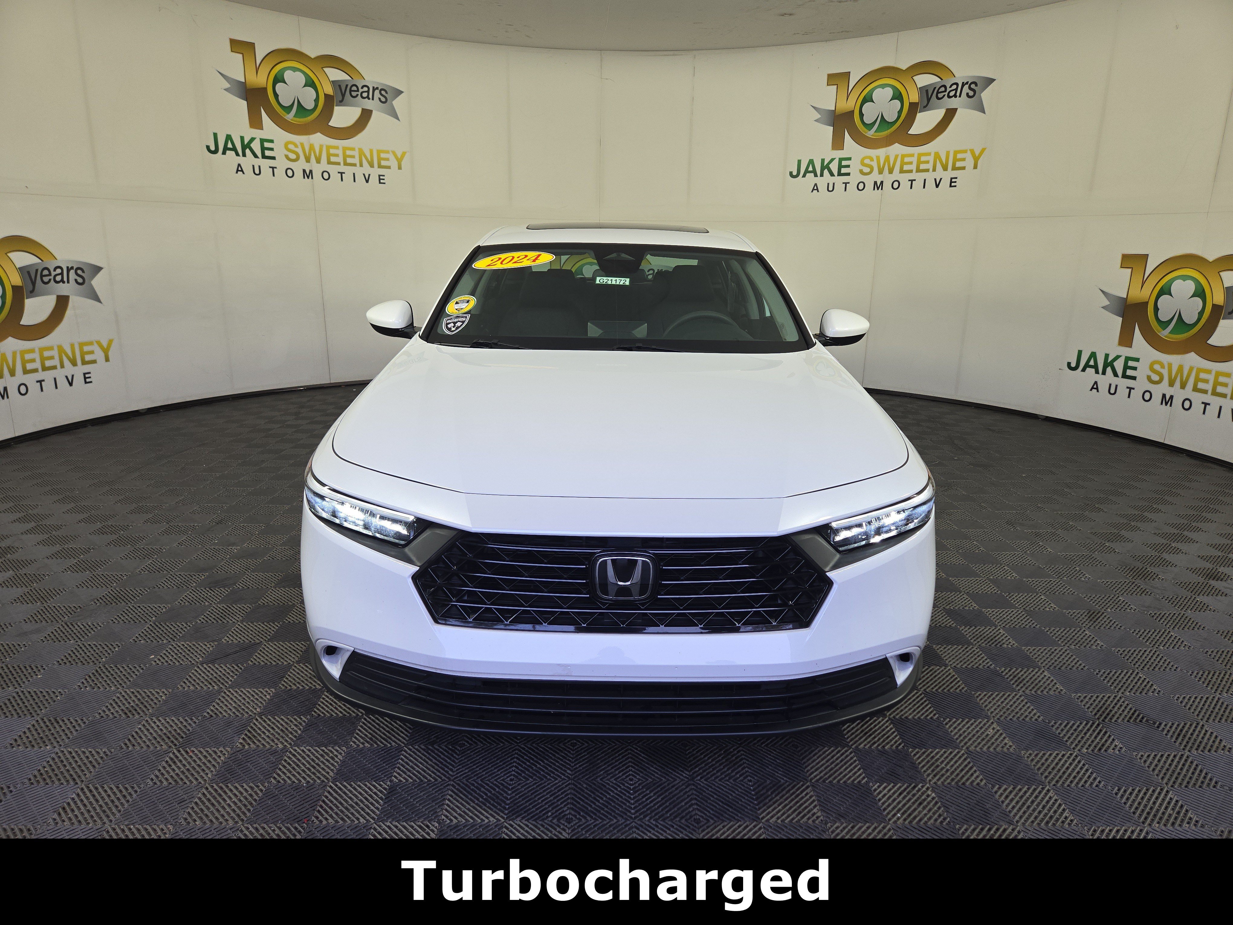 Used 2024 Honda Accord EX image 2