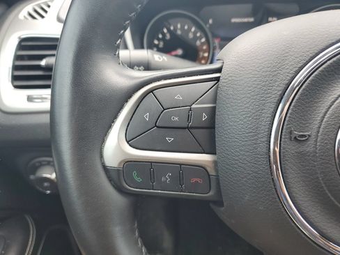 Used 2021 Jeep Compass Latitude w/ Sun and Sound Group FWD image 21