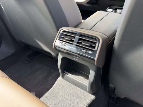 Used 2026 BMW 540i xDrive 540i xDrive image 17