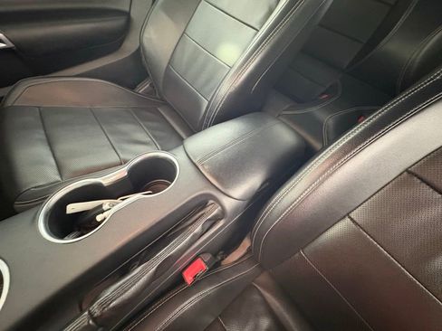 Used 2022 Ford Mustang Premium RWD image 32