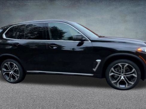 Used 2024 BMW X5 xDrive40i w/ Premium Package AWD/4WD image 30
