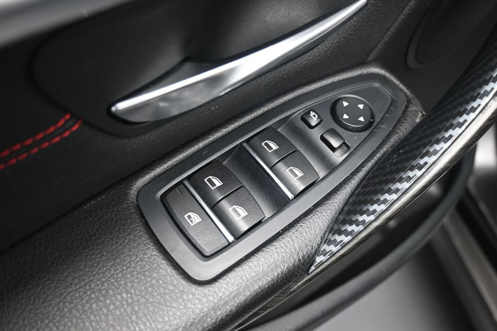 Used 2016 BMW 328i Sedan RWD image 21